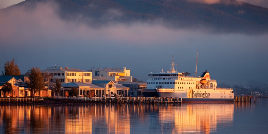 Devonport|escape:'html'