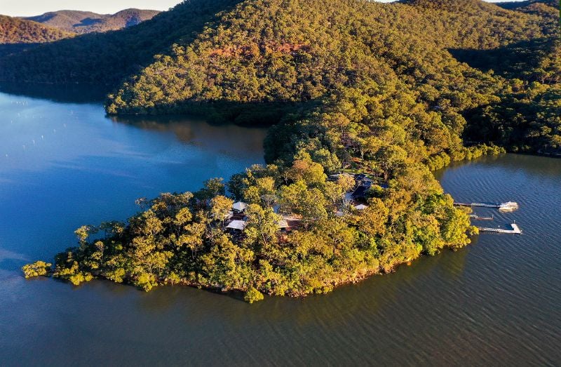Waitstaff For Luxury Lodge On The Hawkesbury River- Live In Position