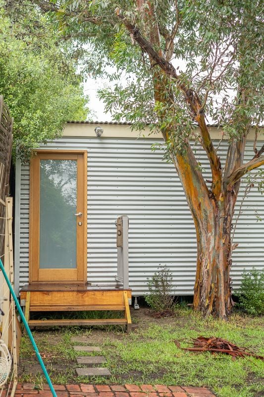 Help Exchange, Join Our Friendly Sharehouse In Melbourne. Help With House And Garden And Get To Know