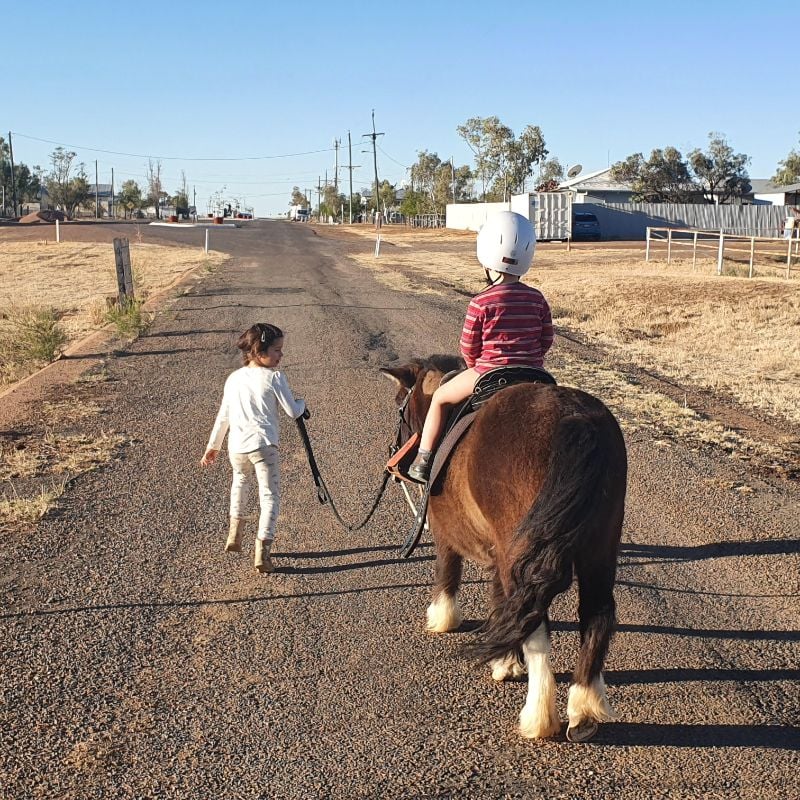 Flexible Live-in Nanny Position In Country Town - Lots Of Adventures!